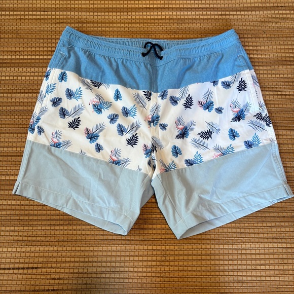 Mizzen + Main swim trunks with flamingo size L - Picture 1 of 10